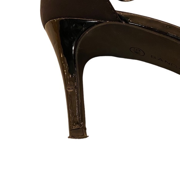 🌺‎ 3/$25 🌺 Bandolino Black stiletto heels - Picture 10 of 11